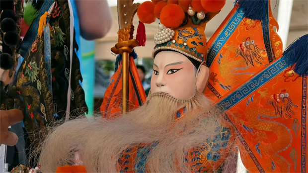 云南旅游,云南旅行社,云南團(tuán)建公司,云南策劃公司,云南會(huì)議會(huì)展,云南旅游地接,紅河旅游,紅河旅行社,紅河團(tuán)建公司,紅河策劃公司,紅河會(huì)議會(huì)展:非遺“活”起來(lái)!2025春雨工程走進(jìn)紅河,帶你沉浸式趕文化大集!